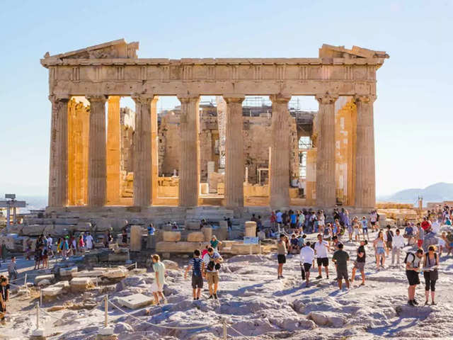 Greece – No high heels at ancient sites