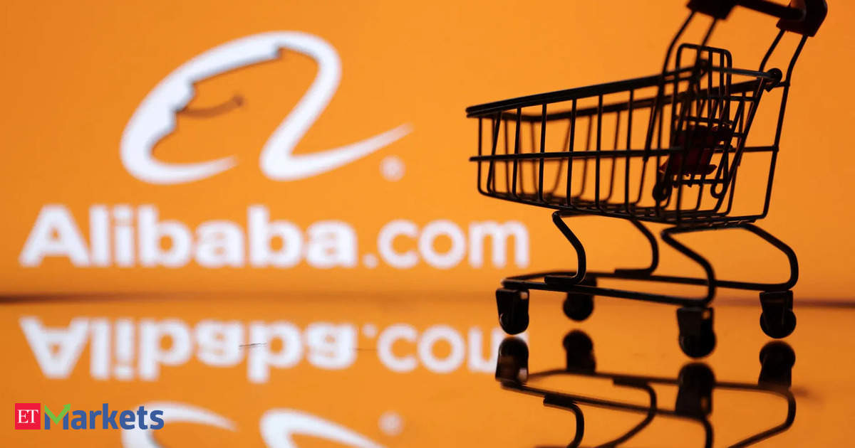 Alibaba aims to raise  billion in dual currency bond deal, sources say