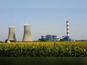 Bengal thermal power plants emit 18 times more air pollution than stubble burning: report