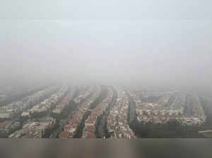 Greater Noida smog pollution