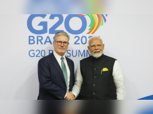 PM Modi (R) with British PM Keir Starmer