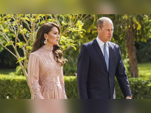 Major breach of security at royal land: Burglars strike Windsor Castle when Prince William and Kate were asleep at home, steal farm vehicles