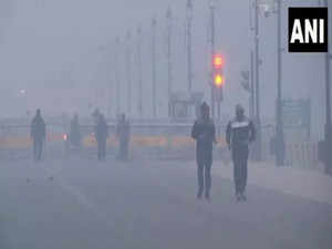 Delhi air quality dips back into 'severe' category; smog reduces visibility as AQI touches low levels