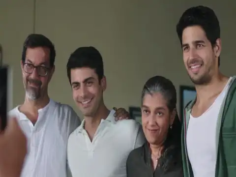 Kapoor and Sons [2016]