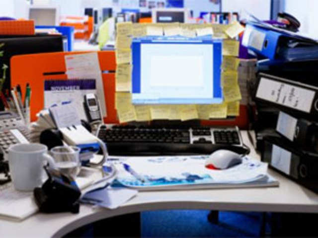 Office Desk Dilemmas What Does Your Work Desk Say About You