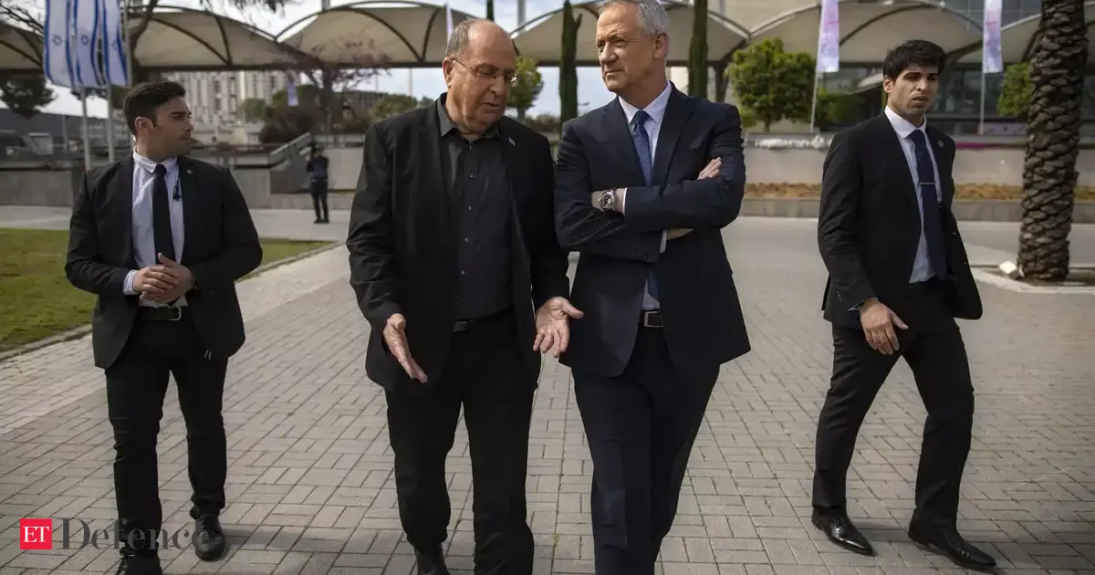 Former Israeli Defence Minister Moshe Yaalon accuses Israel of ...