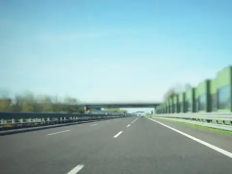 Why are plastic-infused asphalt roads better?