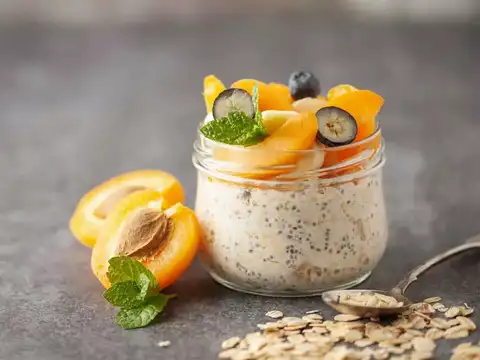 Overnight chia pudding