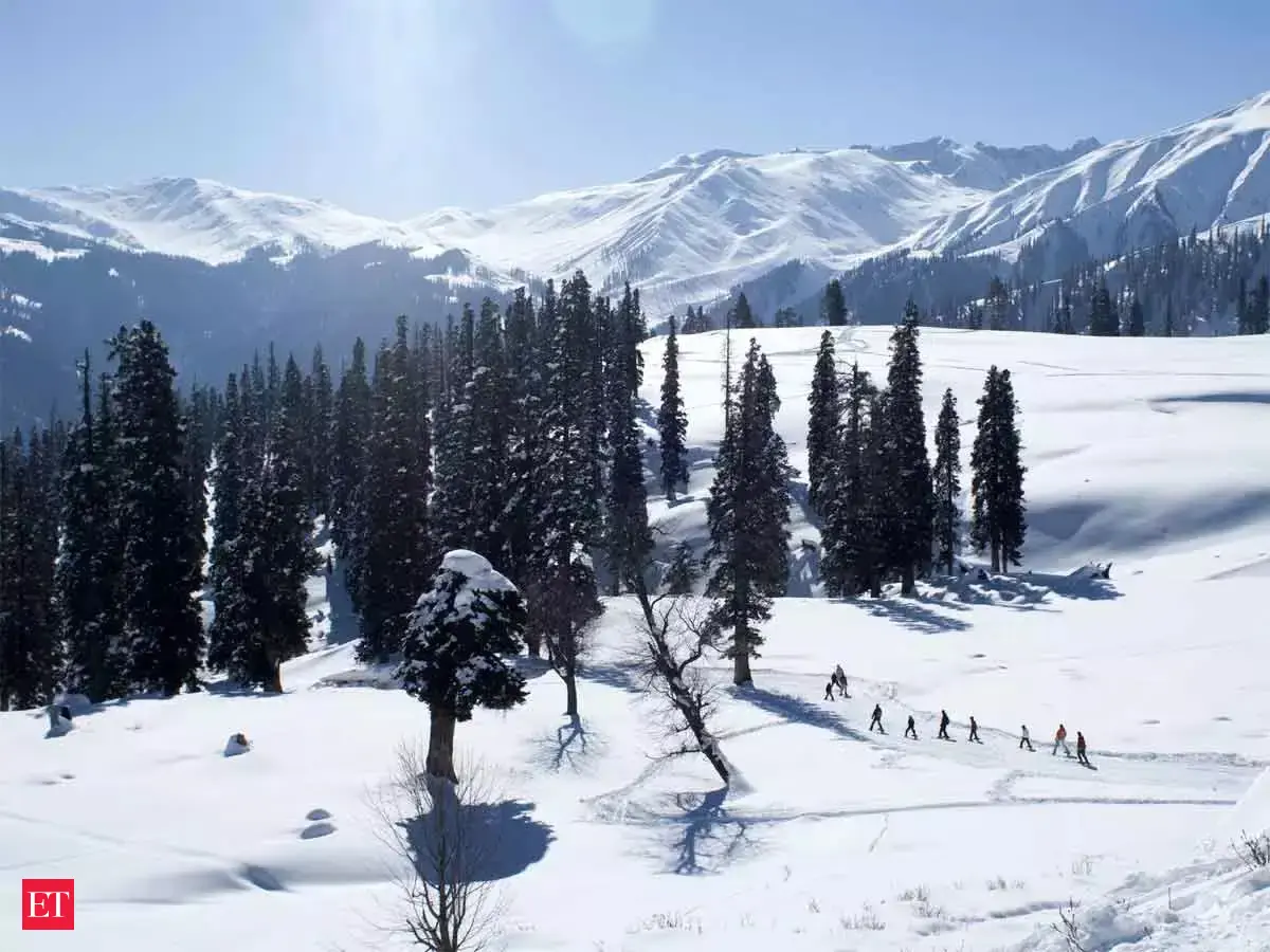 7 best places in Kashmir to experience snowfall this winter - Gulmarg ...