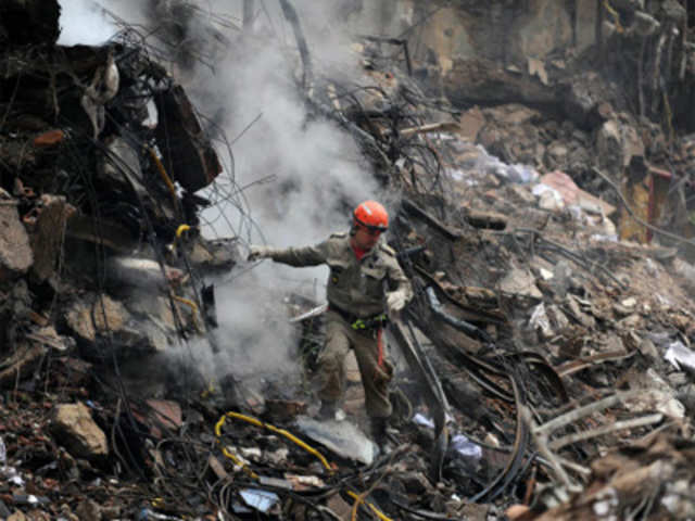 Buildings collapse: Rescue work on in Rio de Janeiro