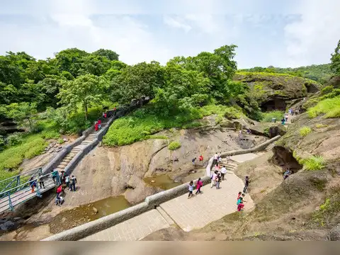 Explore Sanjay Gandhi National Park