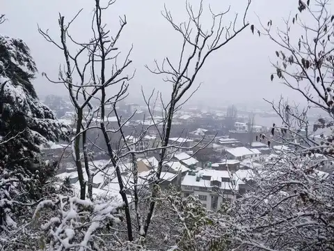 Tourist resorts chill
