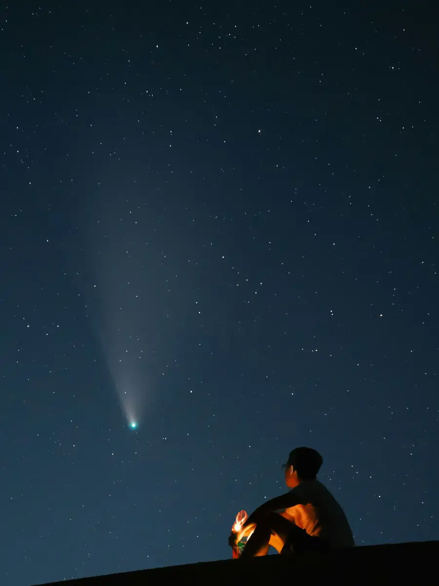 ‘Dark Comets’: NASA astronomers discover mysterious clues to life’s origins