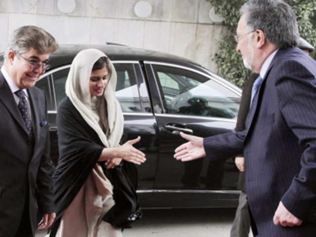 Afghan Foreign Minister greets Pak Foreign Minister