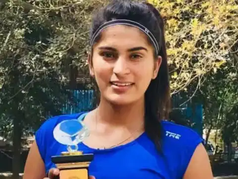 Who is Himani Mor?