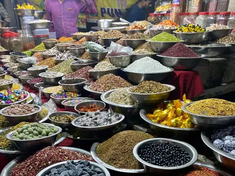 Manek Chowk
