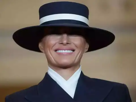 Melania's timeless appearance at 54