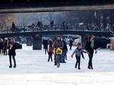 The iced-over Prinsengracht canal