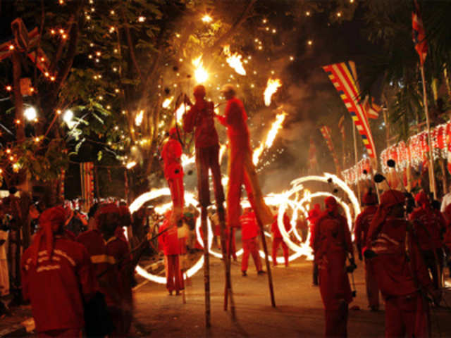 Sri Lankan fire dancers