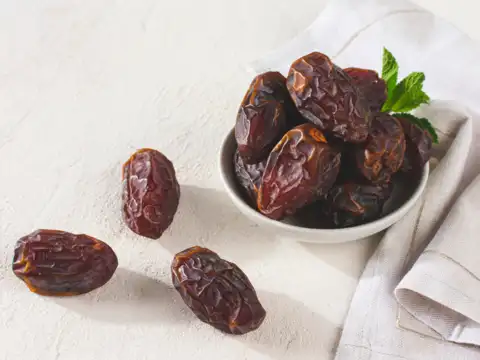 Bananas or dates