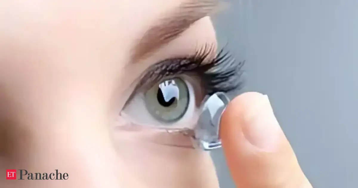 Doctors stunned after removing five contact lenses from woman’s eye ...