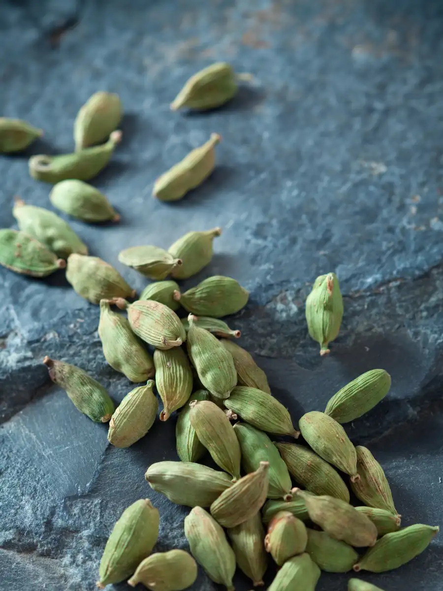 8 amazing benefits of adding cardamom to your tea | EconomicTimes