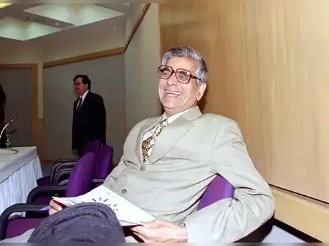 D.R. Mehta (21st February 1995 - 20th February 2002)