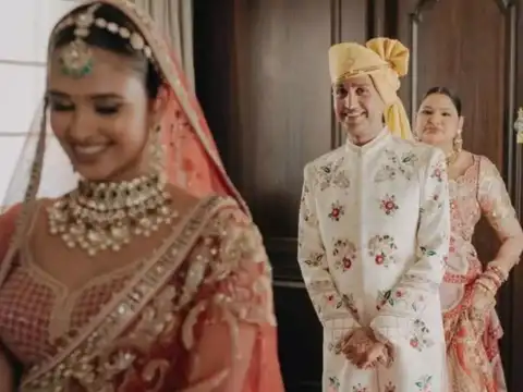 A bridal ensemble fit for royalty