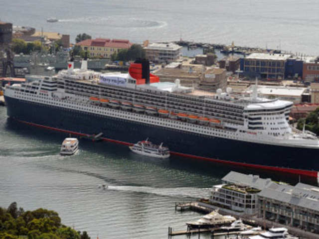 Cunard's superliner 'Queen Mary 2'