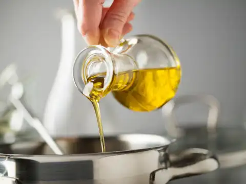 Warm the Oil
