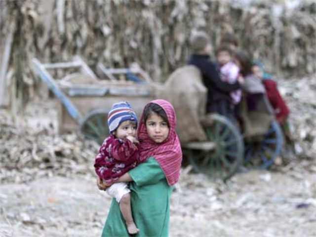 An Afghan refugee girl