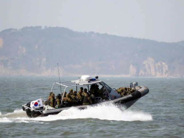 South Korean navy sailors