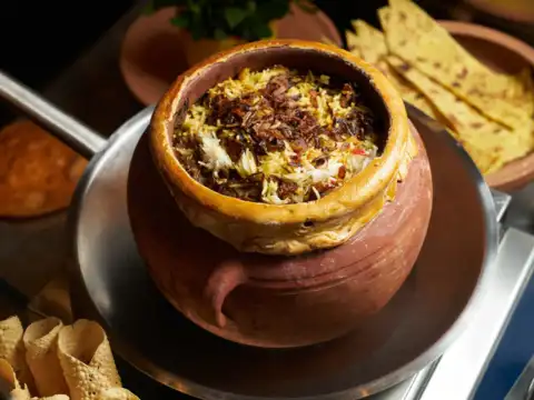 Hyderabad &ndash; Biryani Paradise