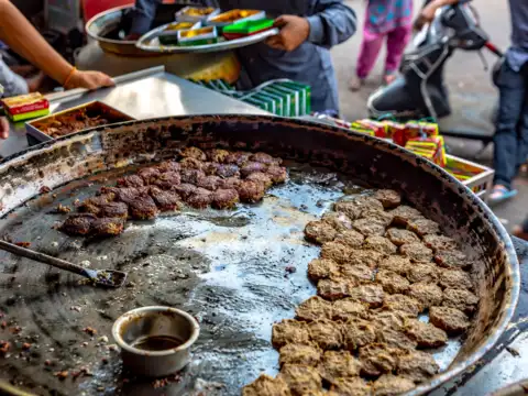 Lucknow &ndash; The Land of Nawabi Cuisine
