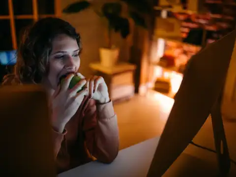  Satisfies late-night cravings without guilt