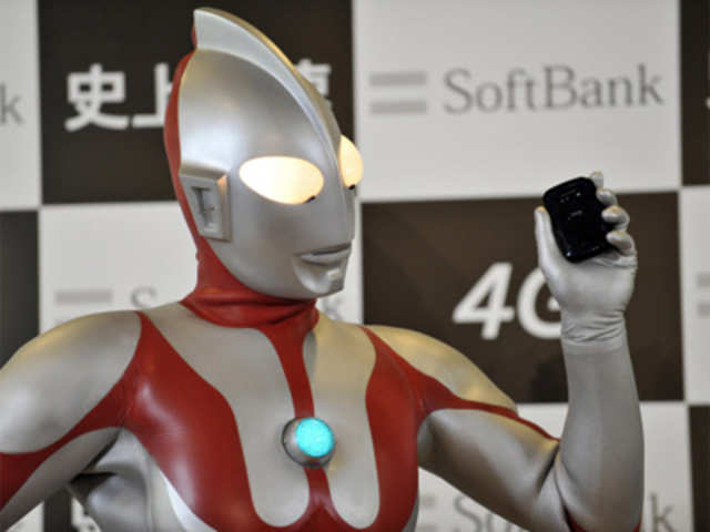 Ultraman displays the 'Ultra Wi-Fi 4G' Wi-Fi router
