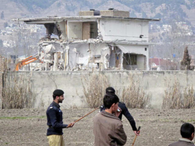 Pakistan personnel demolish Osama bin Laden's house in Abbottabad