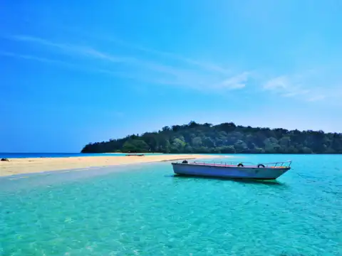  Radhanagar Beach, Andaman and Nicobar Islands