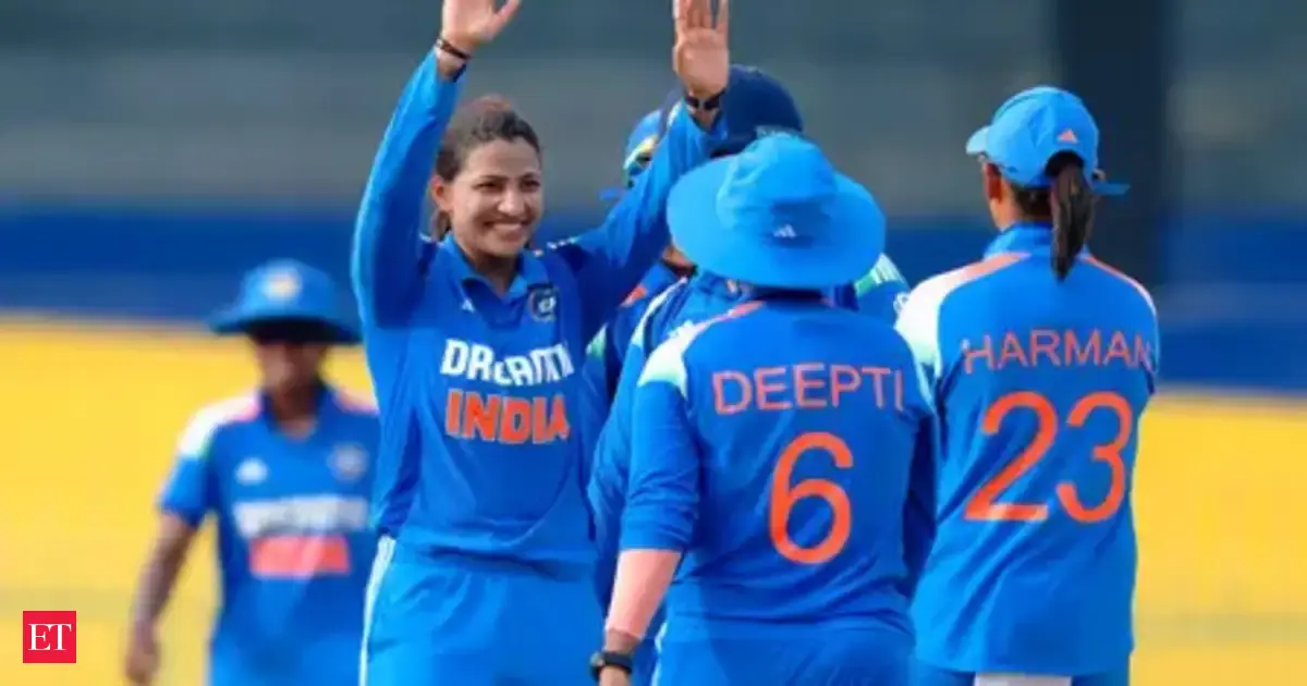 India opt to bat against Sri Lanka in Women's Tri-Nation ODI series final - The Economic Times