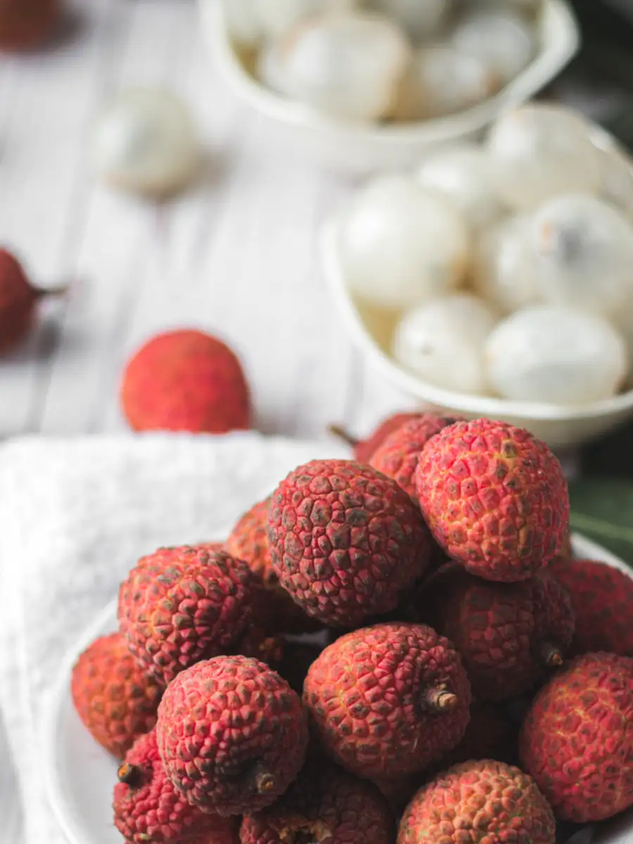 8 amazing health benefits of lychee you should know | EconomicTimes