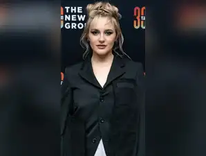 Tim McGraw and Faith Hill's daughter Gracie McGraw comes out as queer