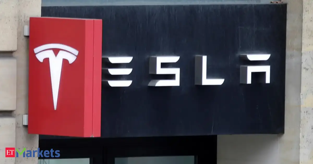 Tesla loses over 2 billion in market cap as Musk-Trump feud escalates over ‘beautiful’ budget bill