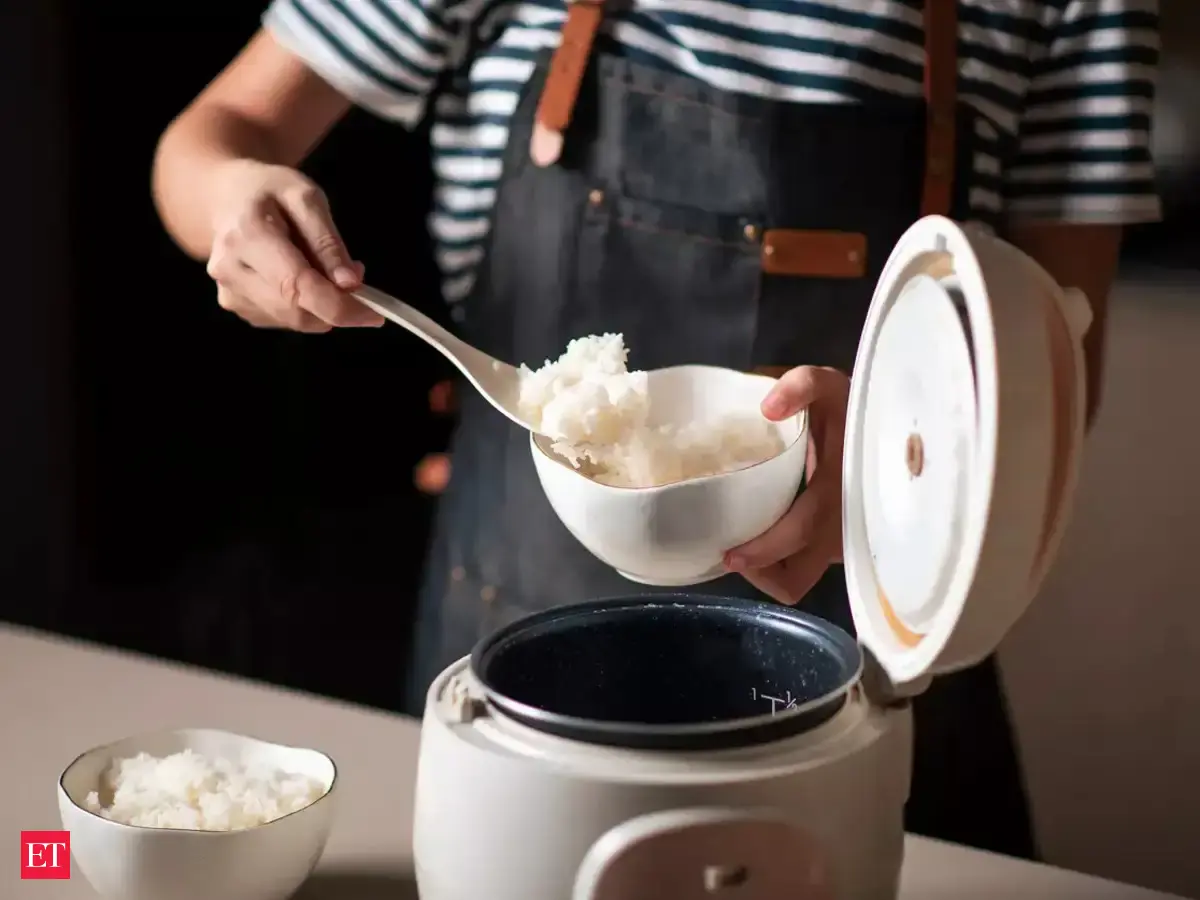6 common foods you should never reheat - Rice | The Economic Times