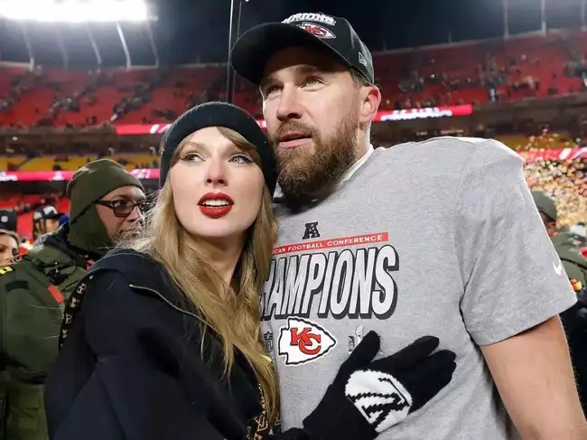 Taylor Swift and Travis Kelce