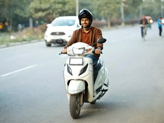 ‘Wife in hospital, payment stuck’: Driver claims to have lost 4-day ...