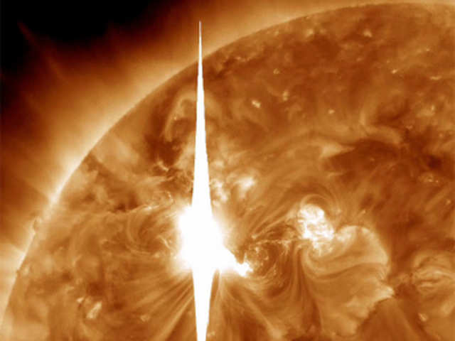 Solar flare heading toward Earth
