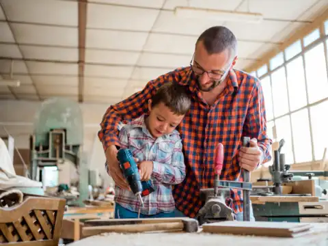 Hands-on DIY workshop or online masterclass