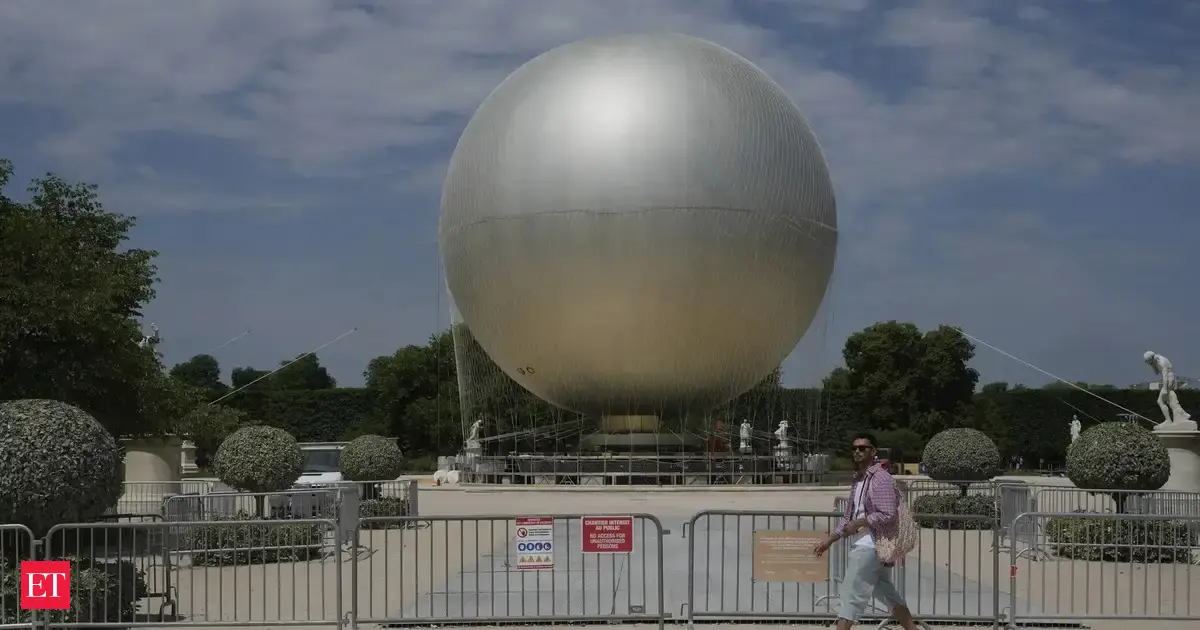 What's big, glowing and no longer Olympic? Paris has the answer