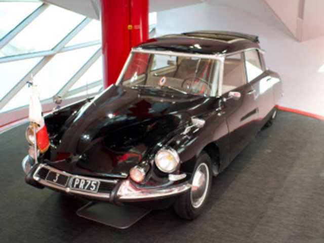 Exhibition of France's presidential cars