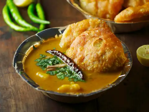 Kachori Sabzi &ndash; Rajasthan/UP